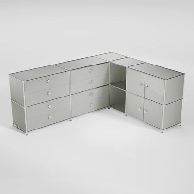 Ecksideboard hellgrau mit 8 Schubladen, 4 Klappen und Griffen – großes Flexcube Sideboard