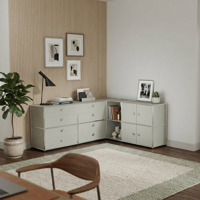 Ecksideboard hellgrau mit 8 Schubladen, 4 Klappen und Griffen – großes Flexcube Sideboard