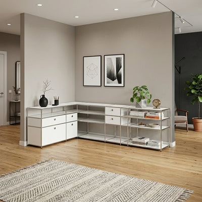 Ecksideboard weiss mit Klappe, 3 Schubladen, Doppelschublade und Lochgriff – modulares Design-Sideboard