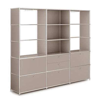 Garderobe in elegantem Taupe