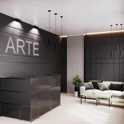 Kompakte Empfangstheke in Chromschwarz