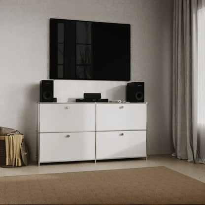 Sideboard in Weiss mit 4 Klappen