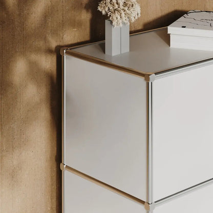 Sideboard in Weiss mit 4 Klappen